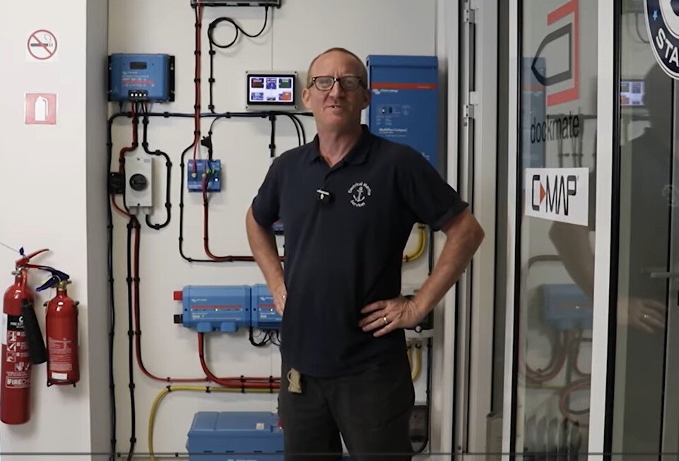 Ukážka funkčného ostrovného napájacieho systému Victron