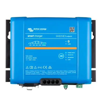 Nabíjačka Victron Energy Smart IP43 Charger 24V/25A(3) PSC242553095